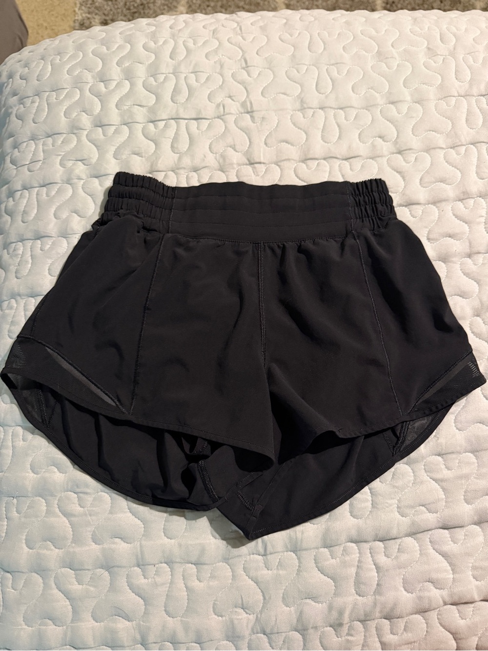Lululemon Hotty Hot HR short 2.5”